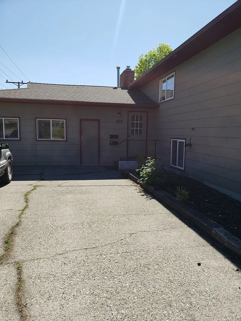 526 N.11th Ave — Photo 3