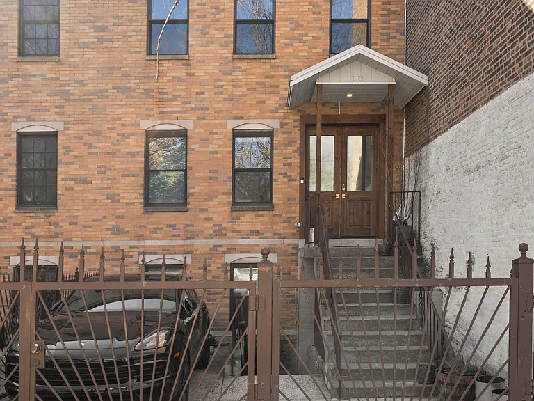 1056 Lafayette Ave #1 — Photo 10
