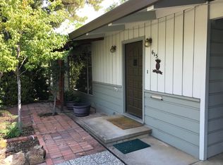 615 Overhill Dr, Redding, CA 96001