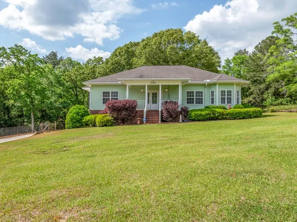 2275 County Road 30, Ozark, AL 36360