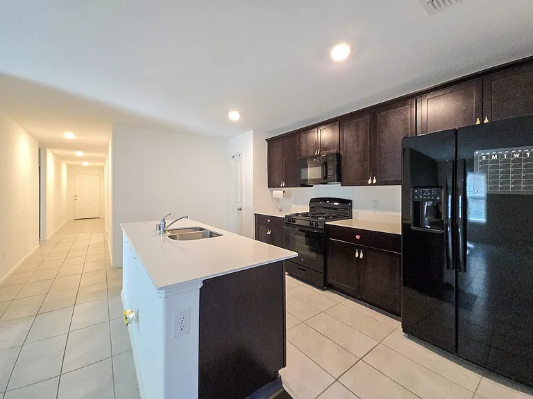 8665 Becker Ave — Photo 4