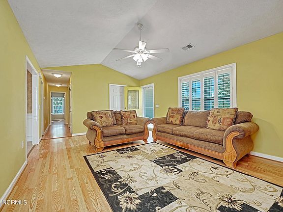 5th image of 2932 Bay Village Street NW