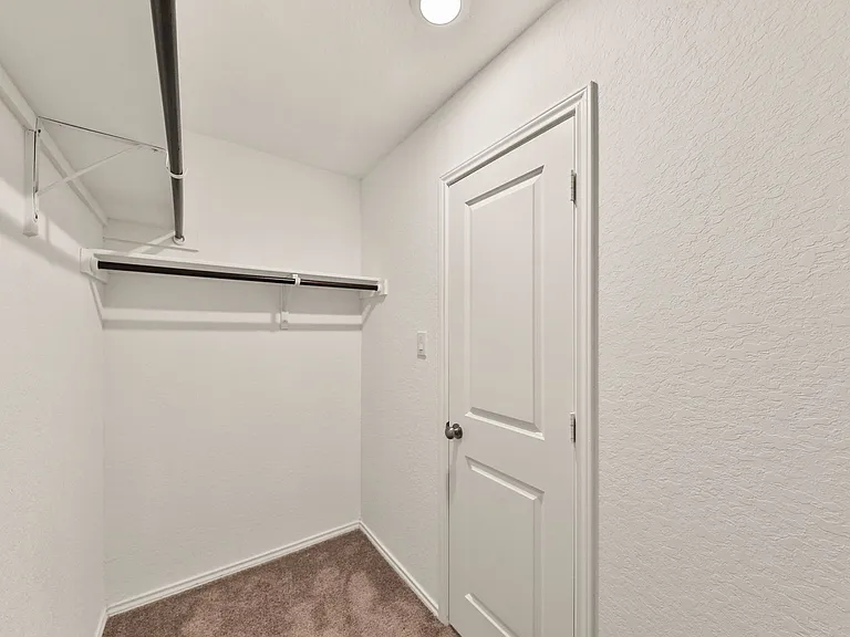 10626 McClintock Dr — Photo 21