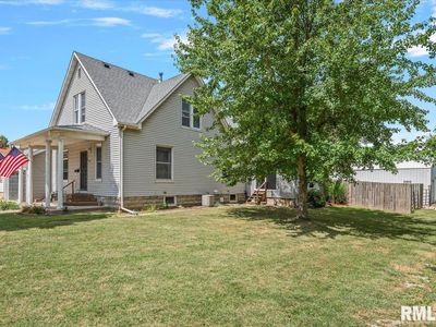 1017 E Ash St, Taylorville, IL, 62568