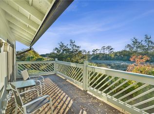 100 Blair Rd APT F5, Saint Simons Island, GA 31522