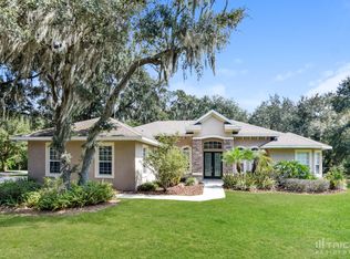 4534 Highland Creek Dr, Plant City, FL 33567