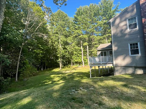 Side yard right
