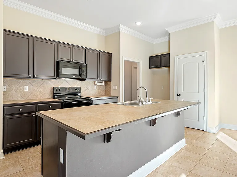 16280 Timberstone Dr — Photo 6