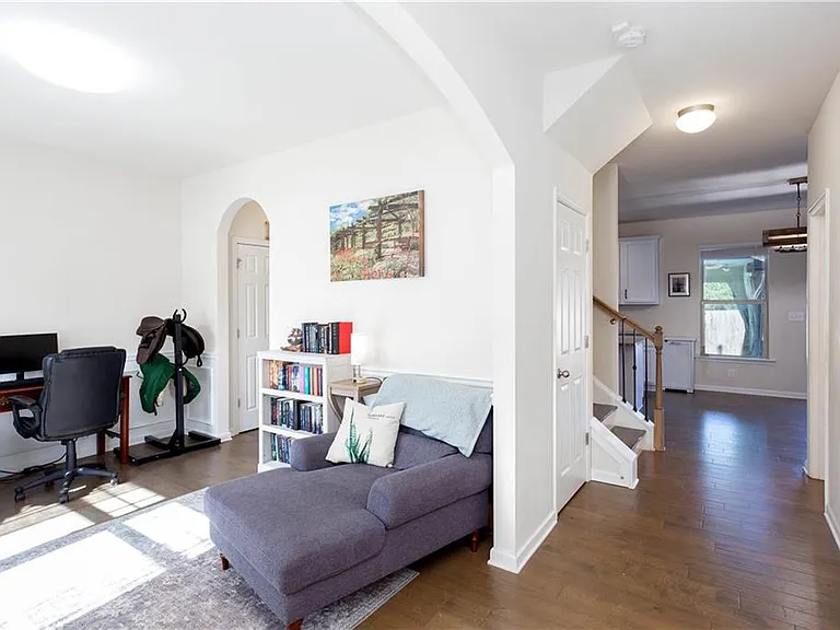 7999 Dawson Ln — Photo 6