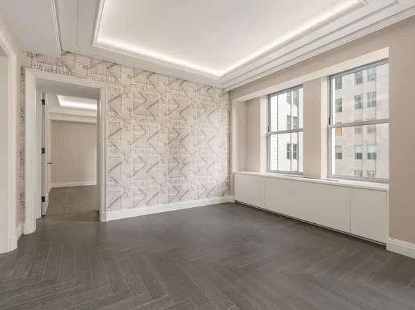 301 Park Avenue image 2 of 19