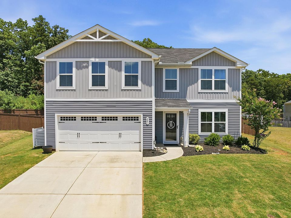 1st image of 241 Burr Oak Ln