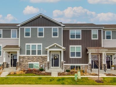 1017 Atterberg Rd, South Elgin, IL, 60177