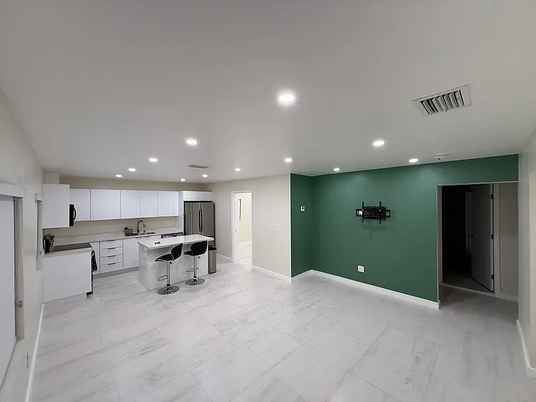 541 NE 142nd St #2 — Photo 1