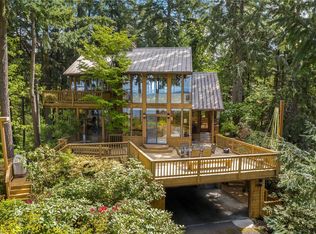 6840 NE 137th St, Kirkland, WA 98034