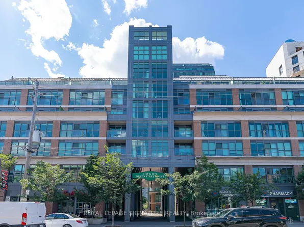 1169 Queen St W #N210, Toronto, ON M6J 0A4