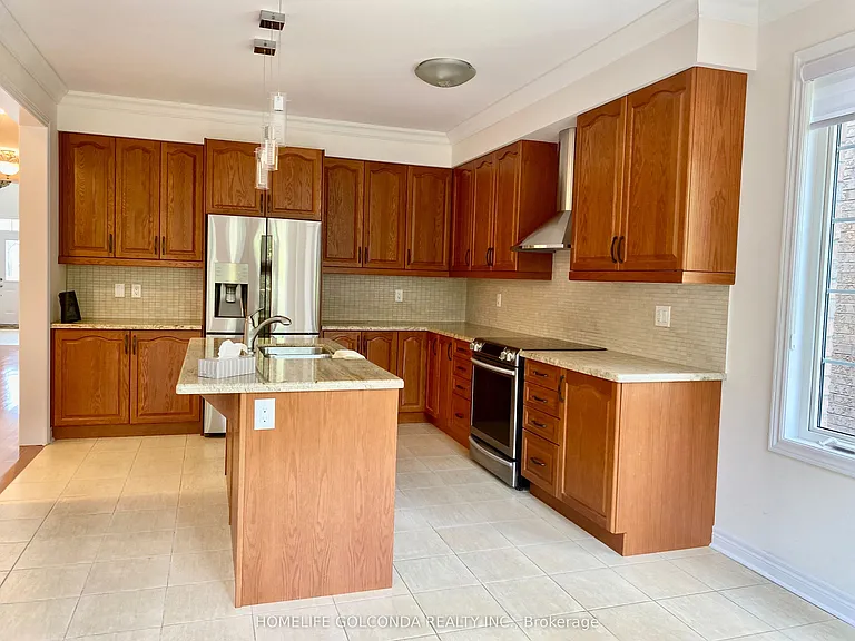 160 Chouinard Way — Photo 7