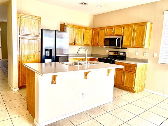 4th image of 5306 Lindsay Heights St