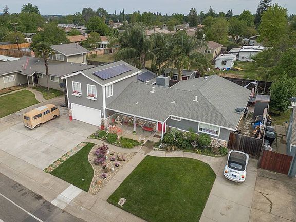4th image of 9442 Lake Natoma Dr
