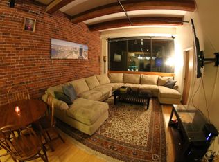 262 Friend St #1, Boston, MA 02114