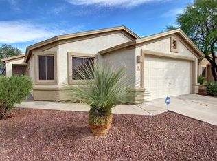 8233 S Bainbridge Rd, Tucson, AZ 85747