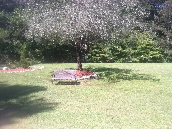 1826 Riverbend Rd, Dalton, GA 30721