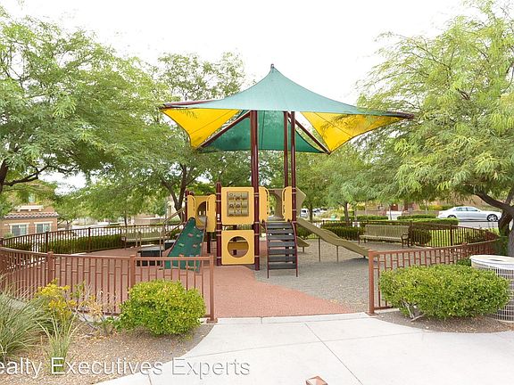 2nd image of 8937 Merry Mullion Ct
