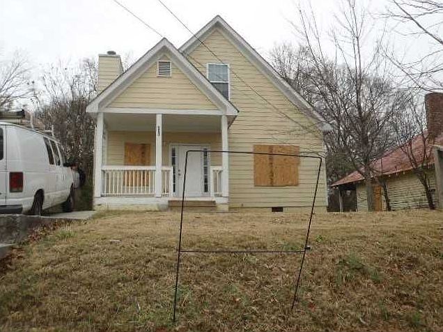 2nd image of 220 Joseph E Lowery Blvd NW