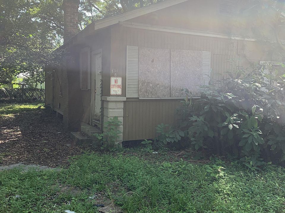 2nd image of 151 Willow Branch Ave