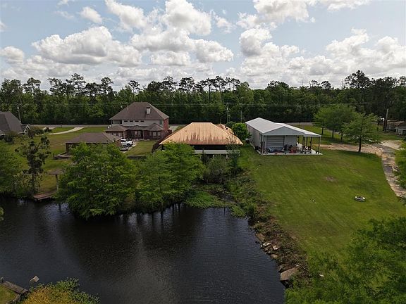 2nd image of 3701 Davis Rd