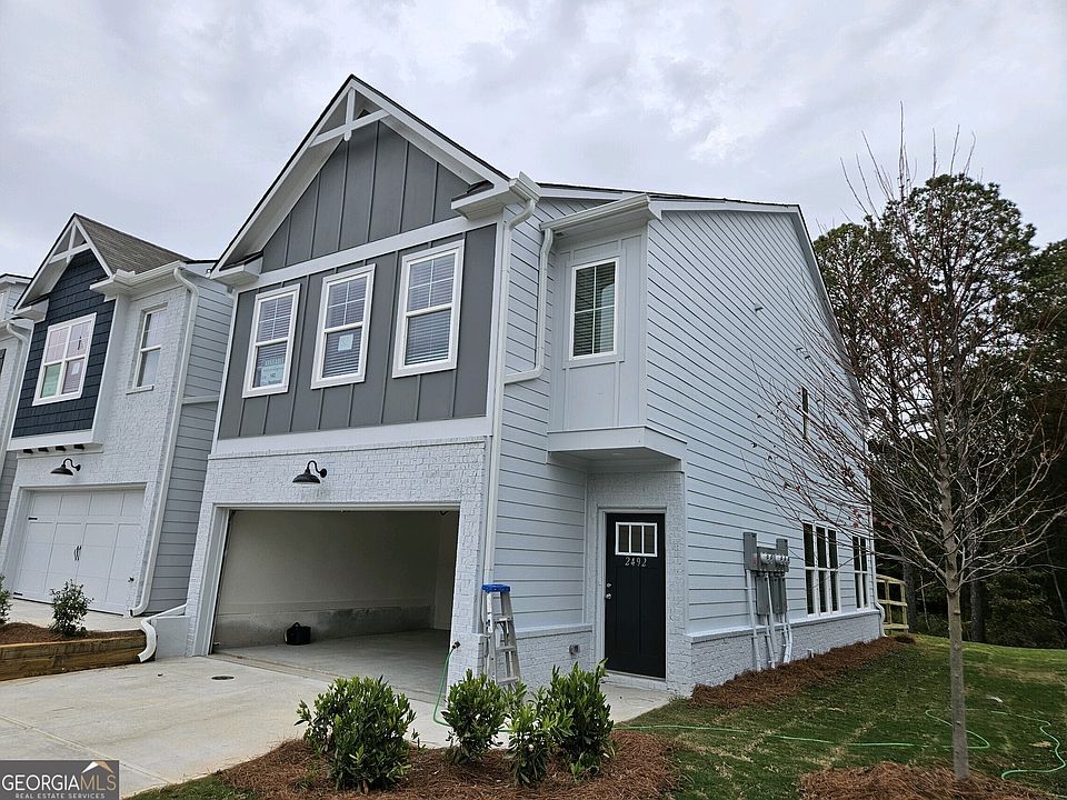 1st image of 2492 Honey Way