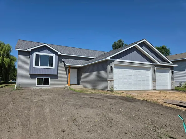 310 Gloria Ave, Green Isle, MN 55338