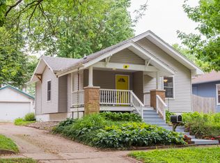 411 W Stanage Ave, Champaign, IL