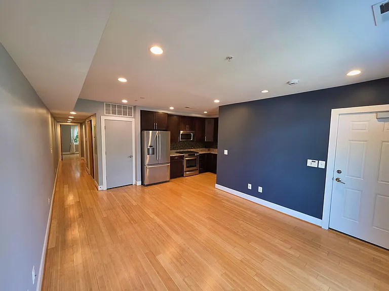 3404 13th St NW #201 — Photo 4