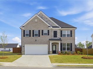 988 Blue Juniper Cir, Loganville, GA