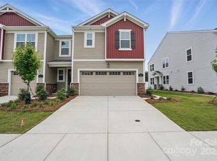 2021 Vinyasa Ln, Charlotte, NC 28215