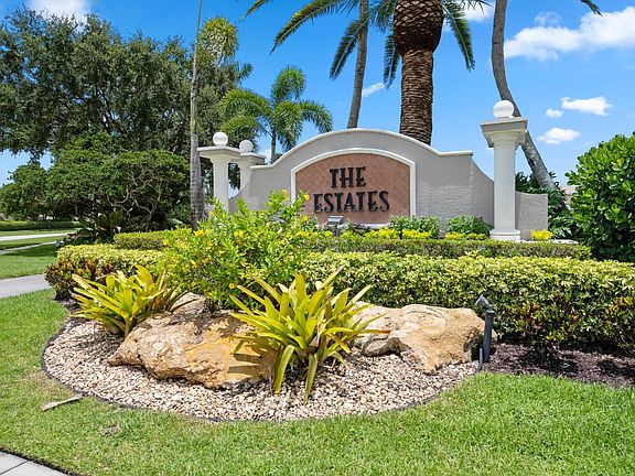 4th image of 4445 Island Reef Drive