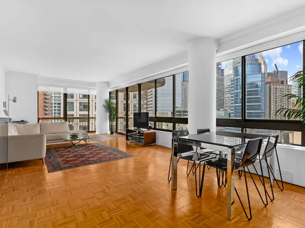 167 East 61st Street image 2 of 11