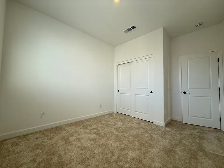 424 Bunsen St — Photo 27