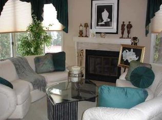 56 Seaside Ct, Margate, NJ 08402