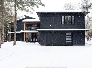 131 Chamonix Cres, The Blue Mountains, ON L9Y 0S7