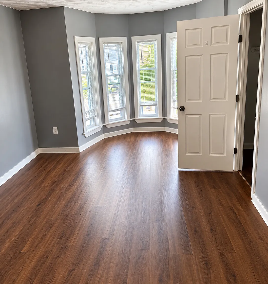 2 bed, 1250 sqft, $2,350 — Photo 3