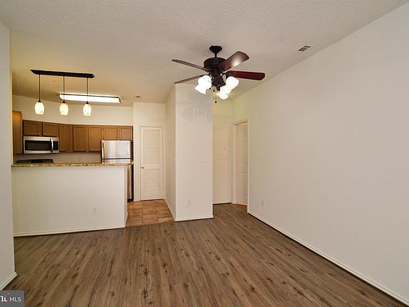 3rd image of 13085 Autumn Woods Way APT 201