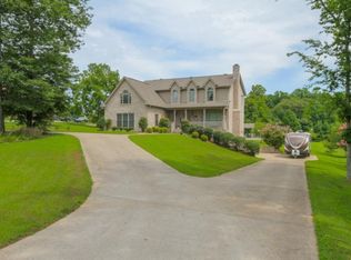1015 Bee Tee Ln, Pleasant View, TN 37146