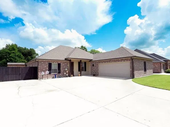 165 Derusso St, Houma, LA 70364