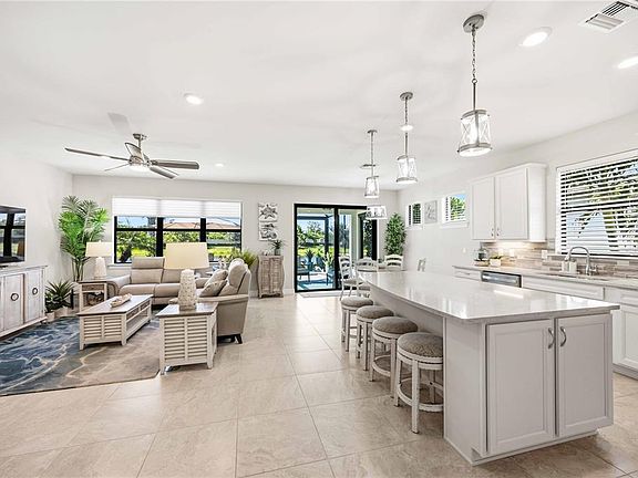 4th image of 13115 BORREGO STREET