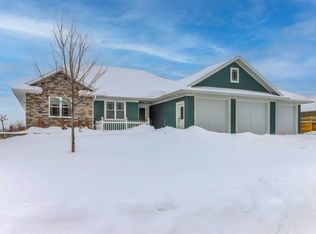 1528 E 20th St, Marshfield, WI 54449