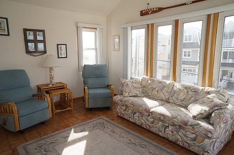 3rd image of 225 87th St #1