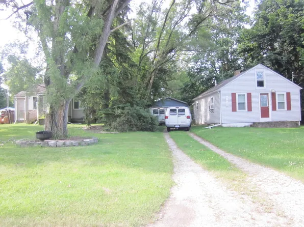 1832 Irvington Ave, Lansing, MI 48910