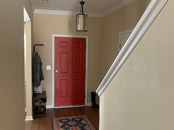 3rd image of 942 Summerlake Dr