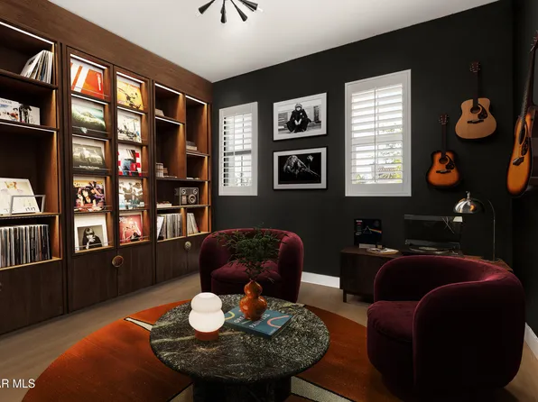 912 Blackbourne Point, Oak Park, CA 91377